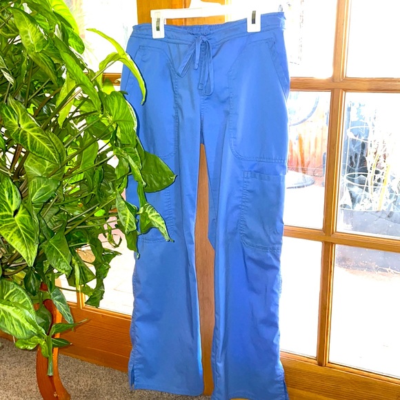 Scrub Set - Picture 4 of 5